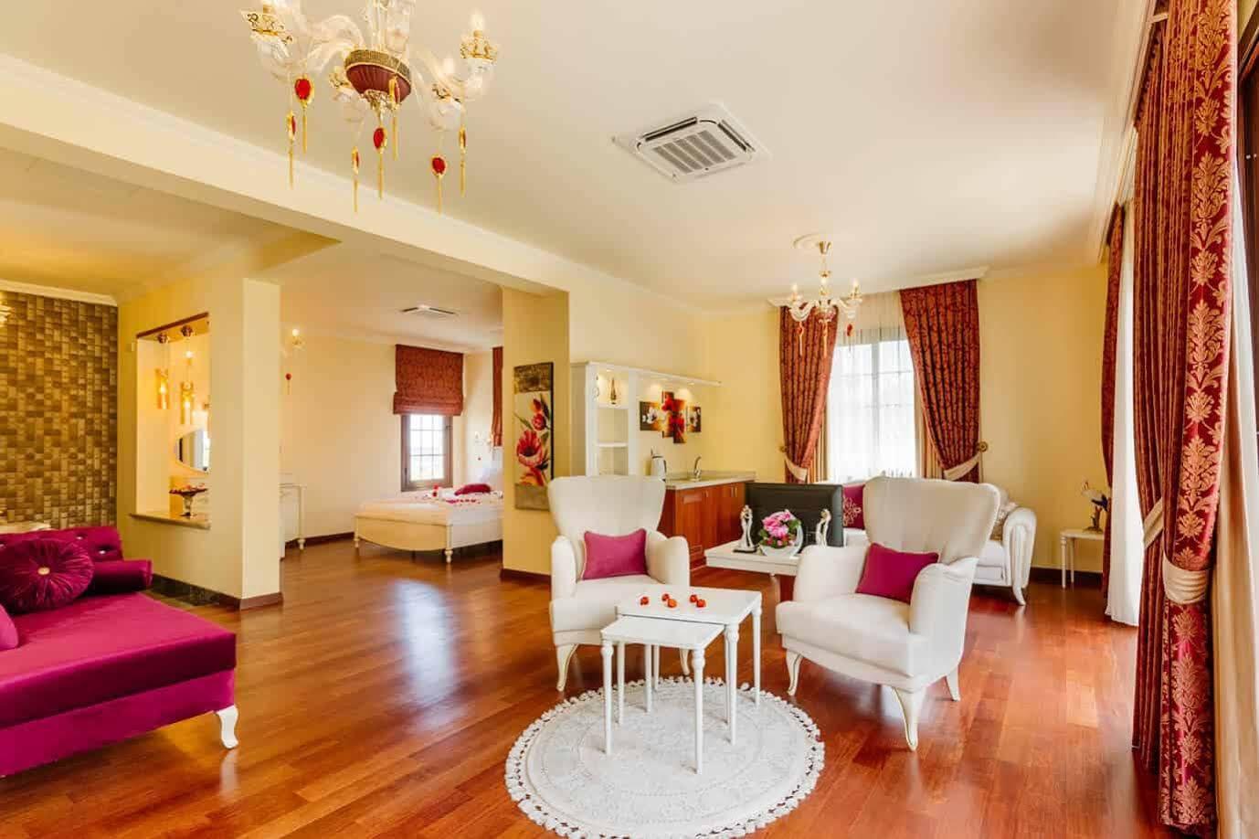 Almond Holiday Village & Hotel Karavas  Екстериор снимка