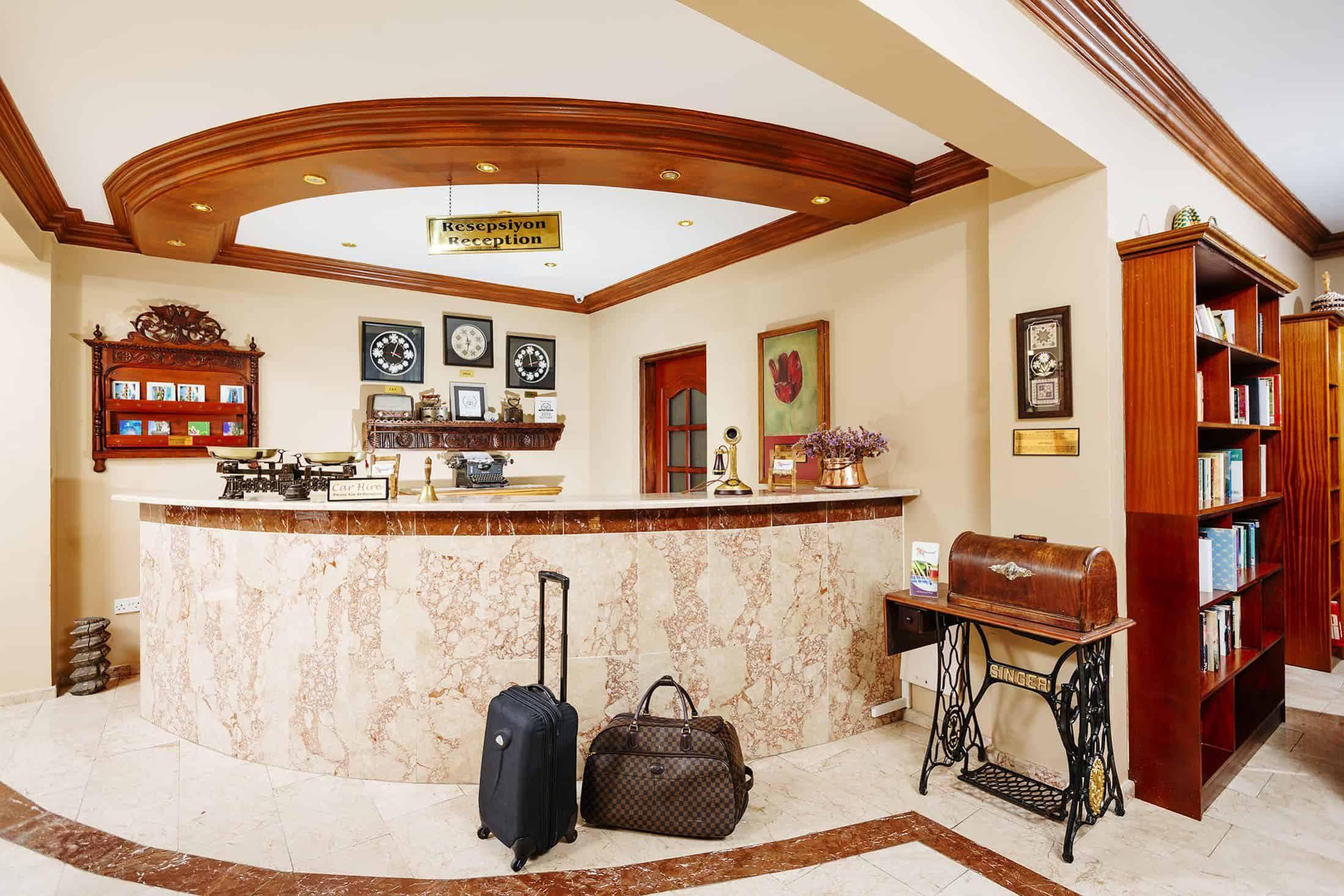 Almond Holiday Village & Hotel Karavas  Екстериор снимка